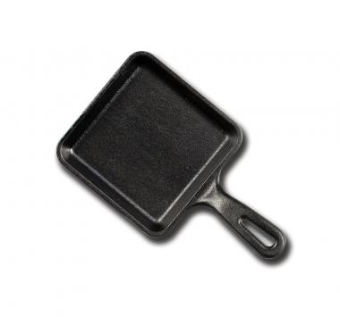 5.5 " SQ. CAST IRON SKILLET