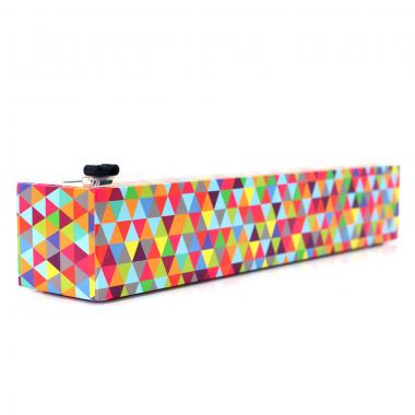 TRIANGLE CHIC WRAP DISPENSER